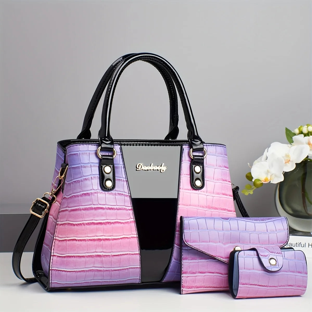 Set of 3 women's handbags