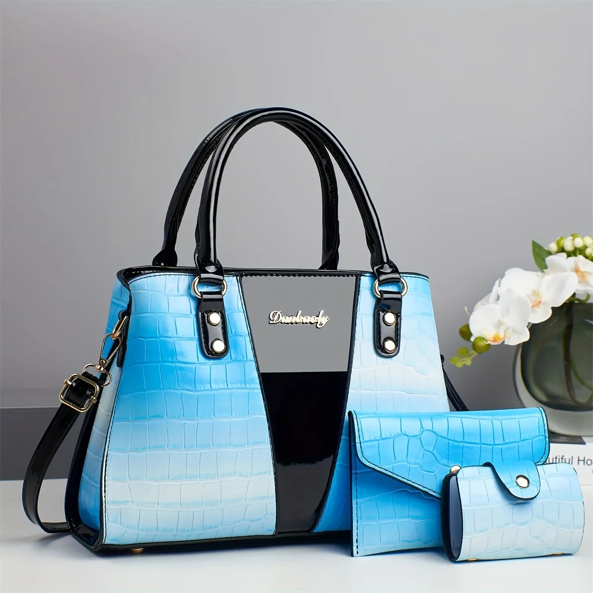 Set of 3 women's handbags