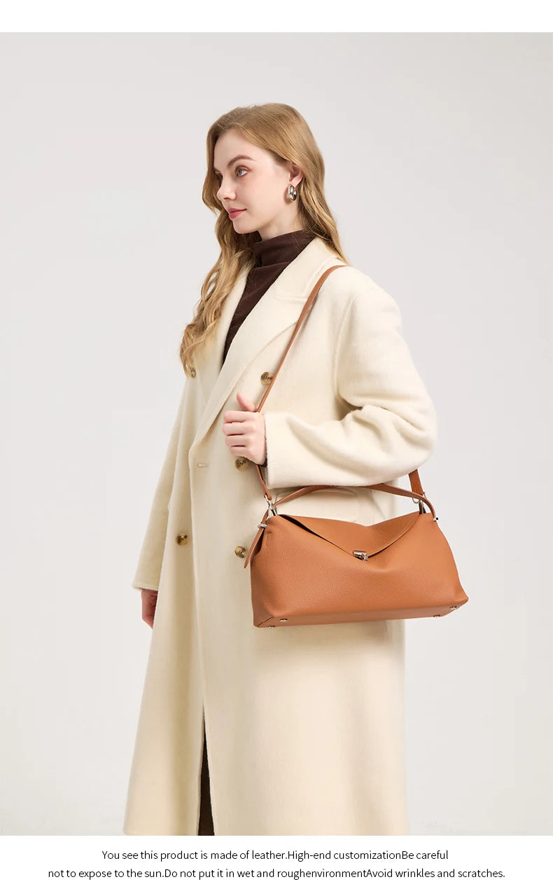 Milano Bianca Leather Underarm Tote