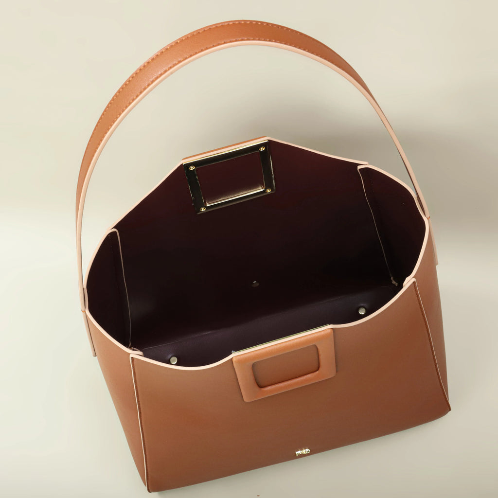 Milano Aria Wing Hand Bag