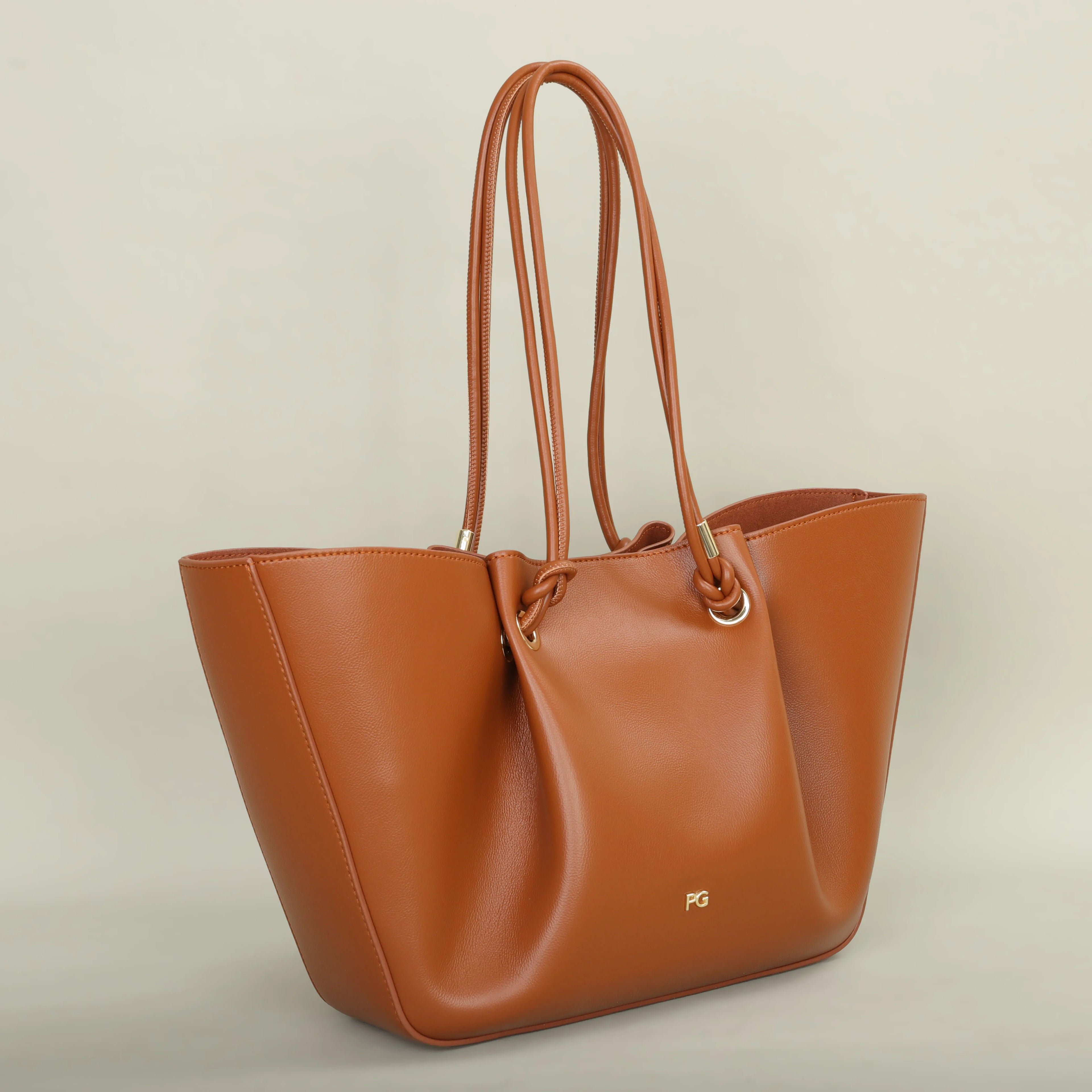 Milano Noble Shoulder Bag