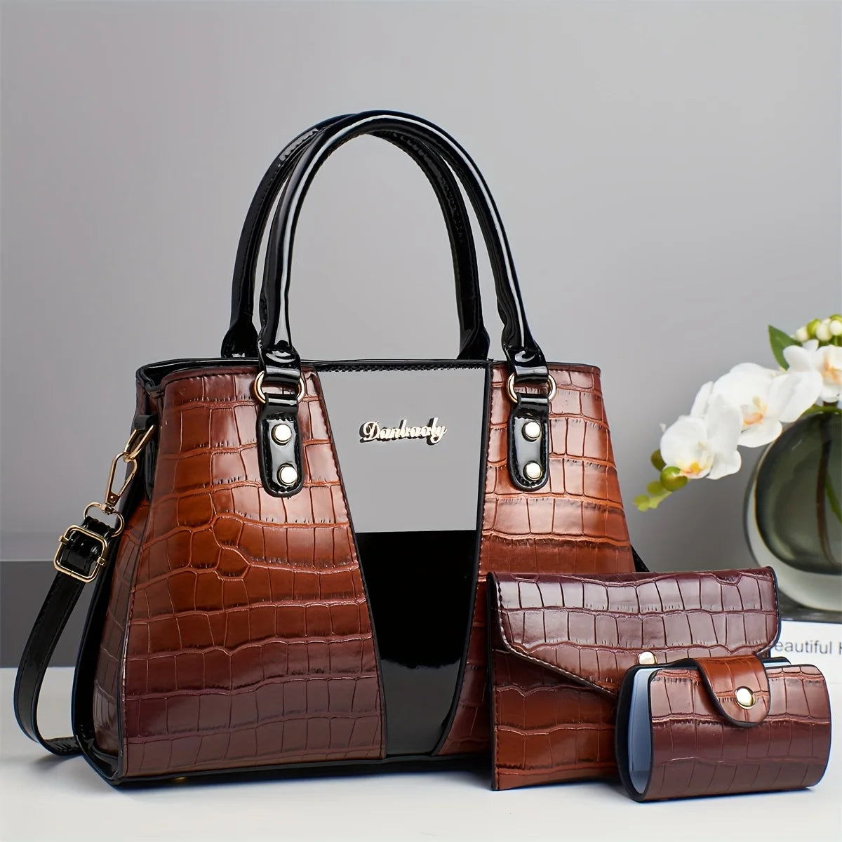 Set of 3 women's handbags