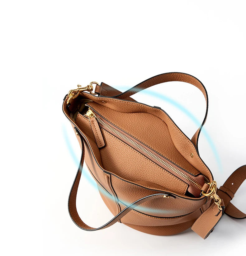 Milano Claire Leather Bucket Bag