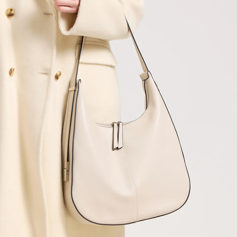 Luna Aria Leather Crescent Bag