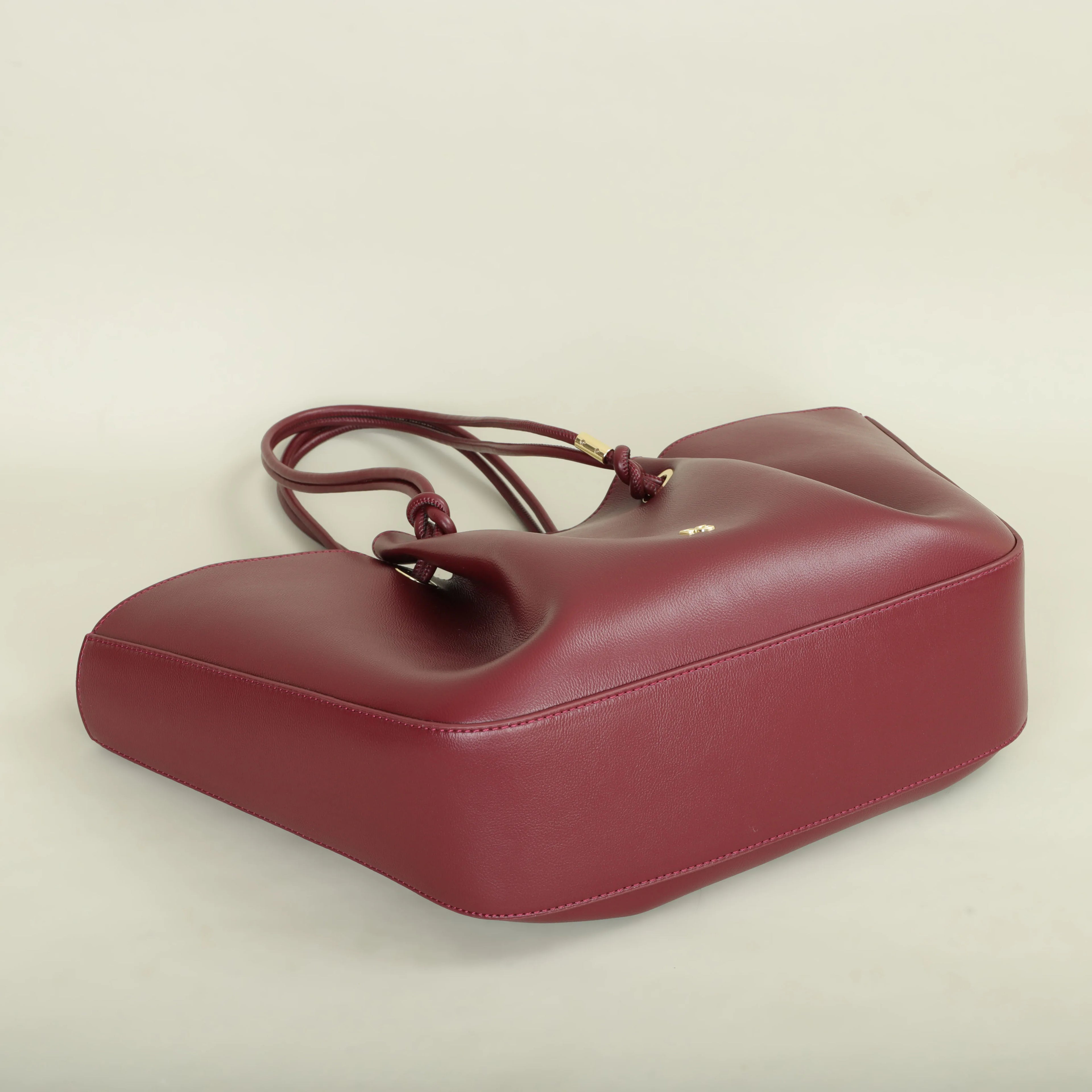 Milano Noble Shoulder Bag