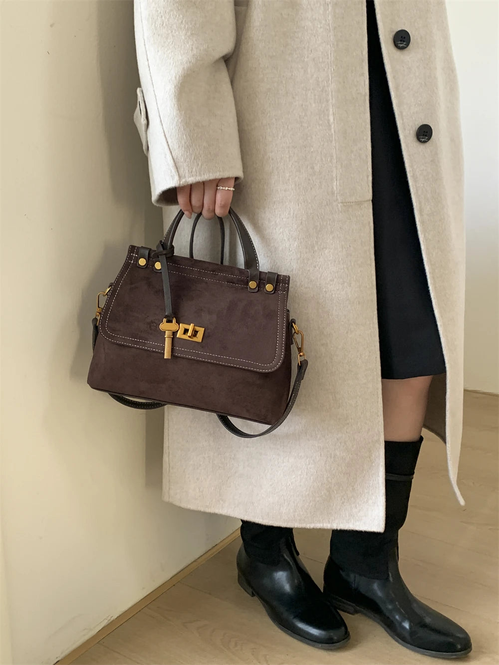 Valencia Époque Suede Top-Handle